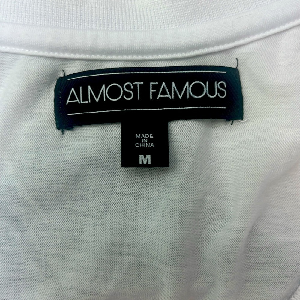 111. Almost Famous White, Pink & Blue V Neck Tank, Tribal Aztec Floral Sequins - Picture 7 of 9